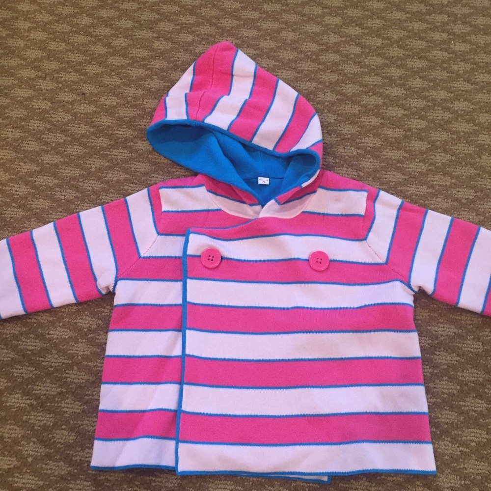 Hanna Andersson reversible sweater like new